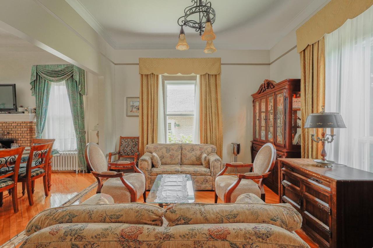 Bed and Breakfast Chez l'Doc Saint-Prosper Exterior foto